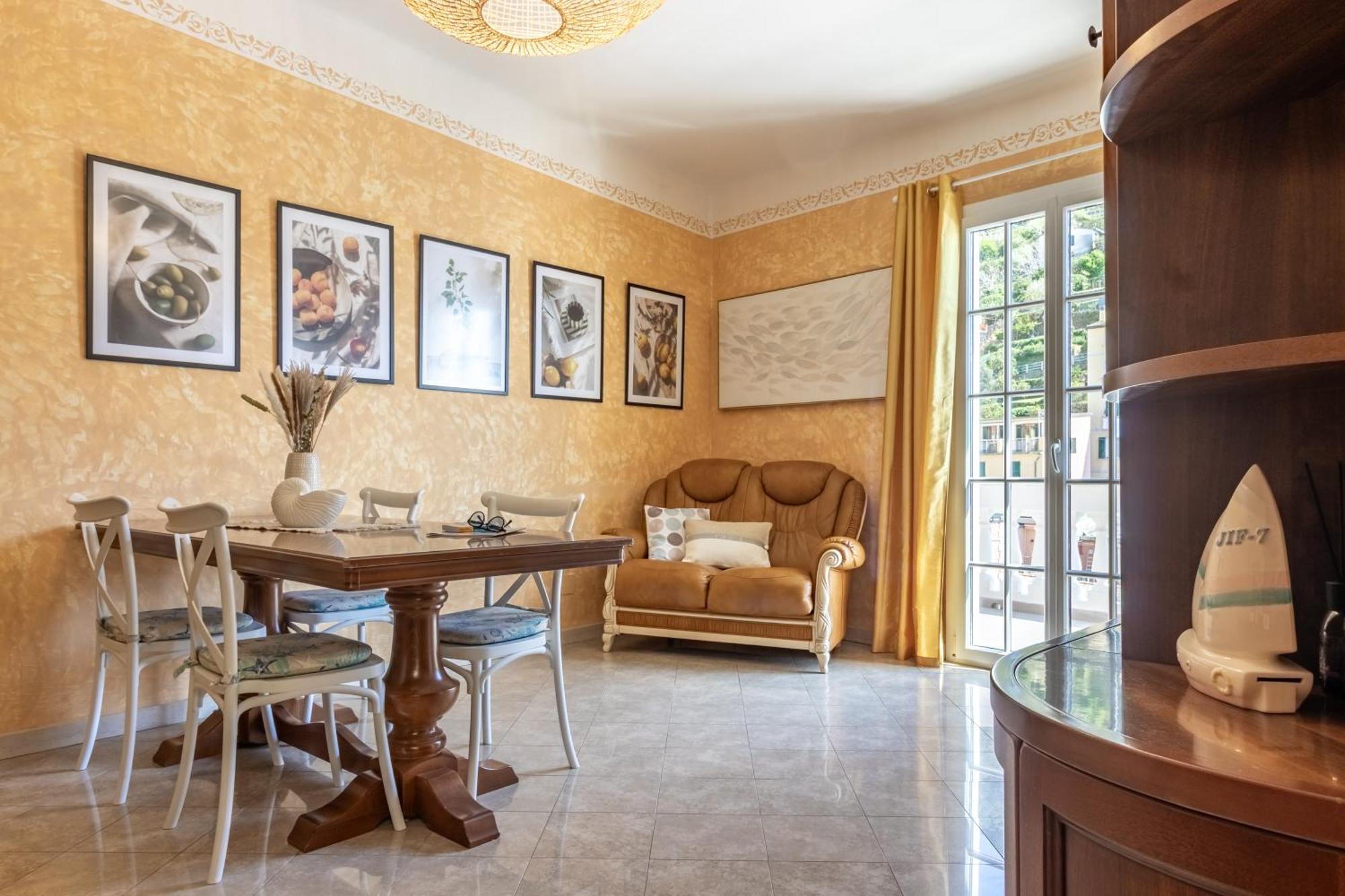 Giadera Penthouse 5terreparco Apartment