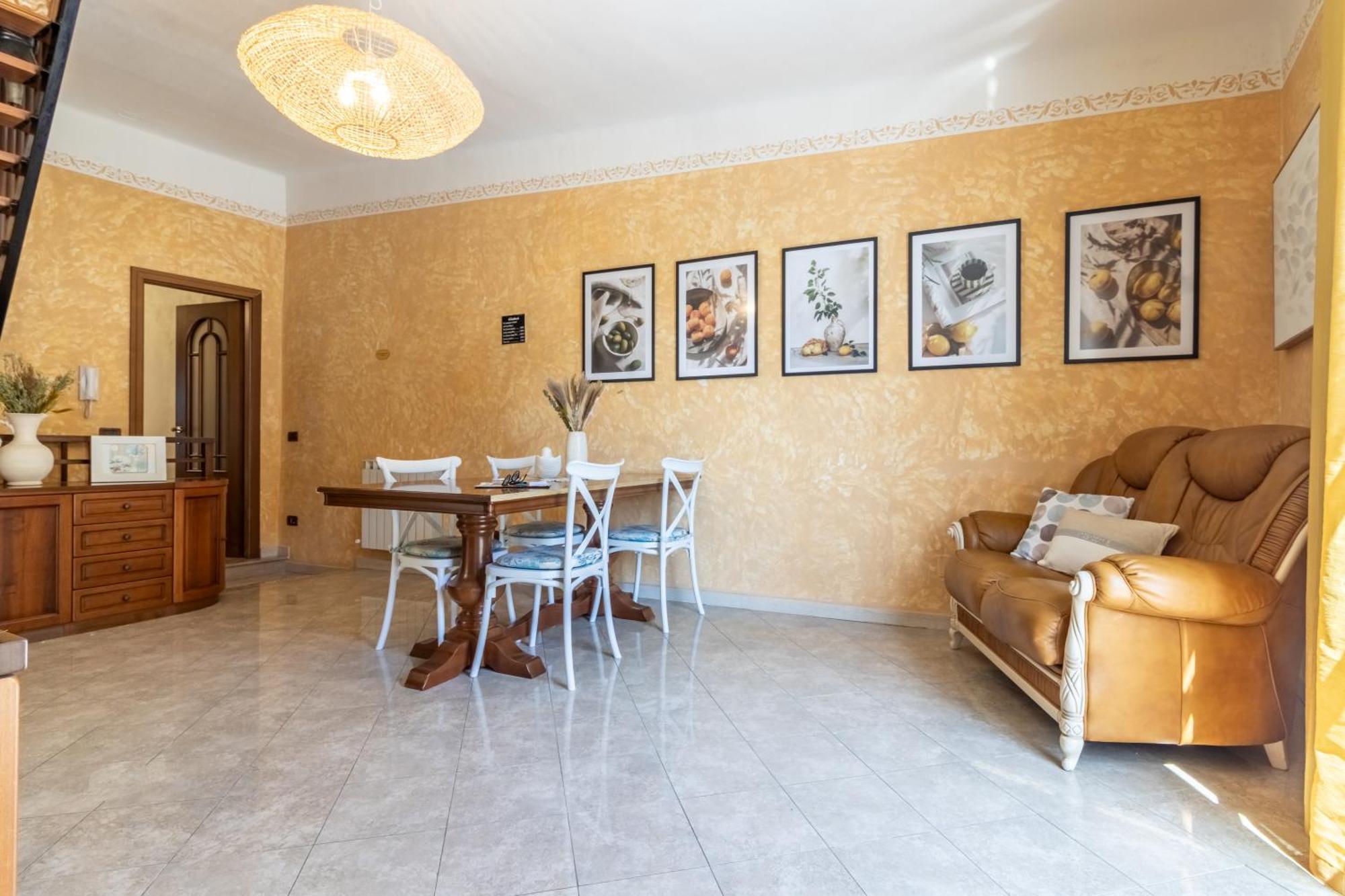 Giadera Penthouse 5terreparco Apartment *