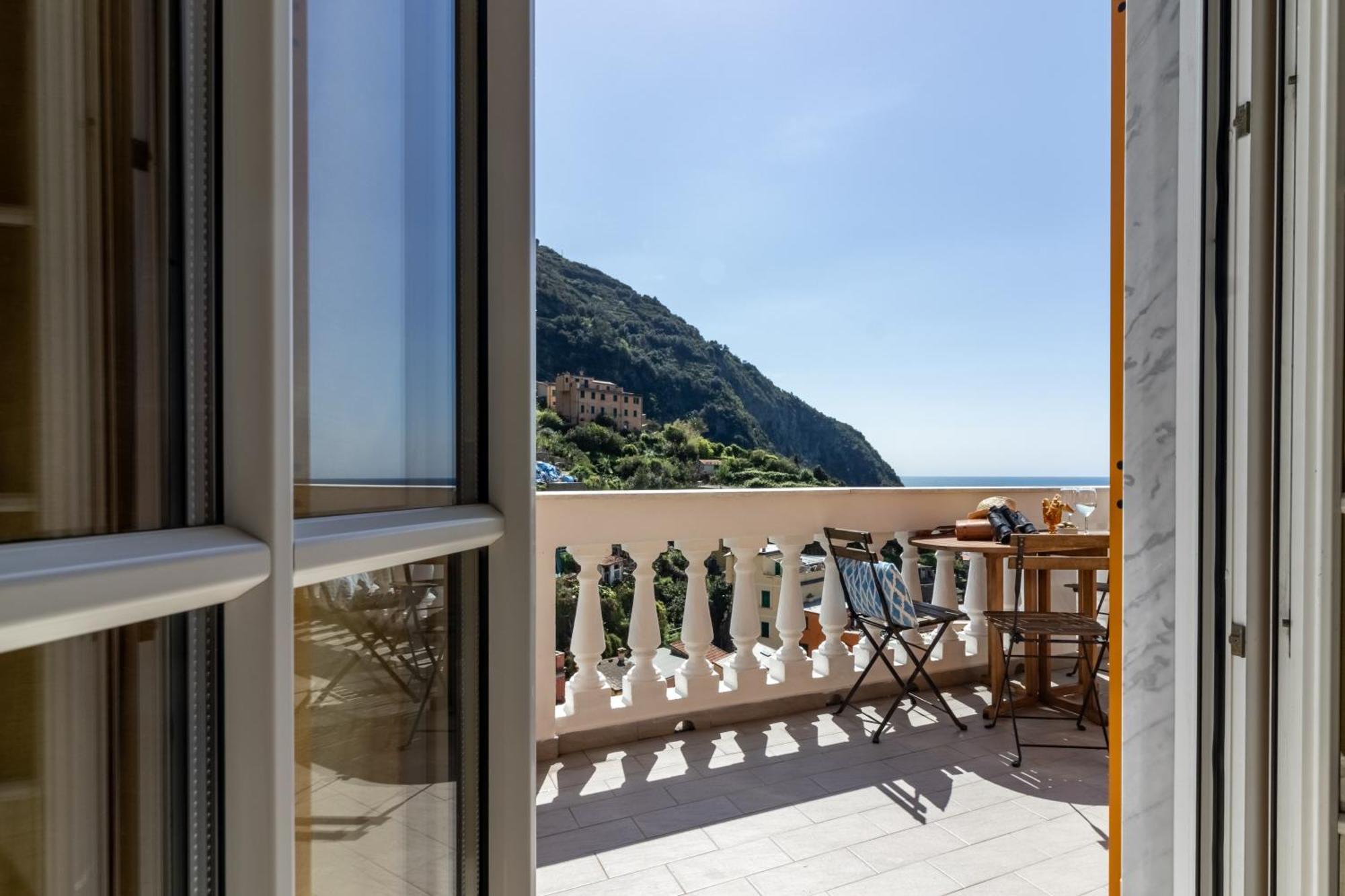 Giadera Penthouse 5terreparco Apartment Riomaggiore